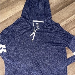 Long sleeve hooded shirt , size xl